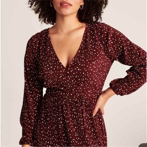 Abercrombie Satin Plisse A-Line Pleated Wrap Mini Dress - Picture 2 of 5